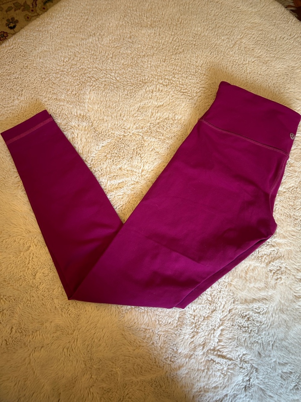 Lululemon Women’s Size 6 Magenta Pink Activewear Leggings Yoga Gym